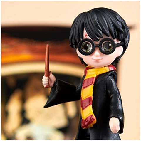 Harry Potter - Figurine Poupée Articulée Harry Potter 8 cm avec Baguette Magique