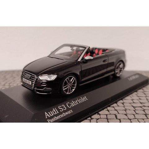 Audi S3 Cabriolet "2013" black - 1/43 MINICHAMPS 