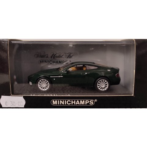 Aston Martin V12 Vanquish - 1/43 Minichamps 