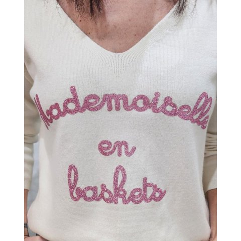 Pull femme beige Mademoiselle en baskets pailleté