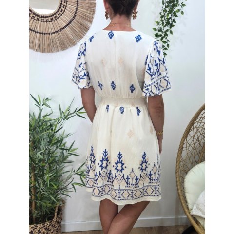  Robe courte femme écrue broderies beiges et bleues Prunelle