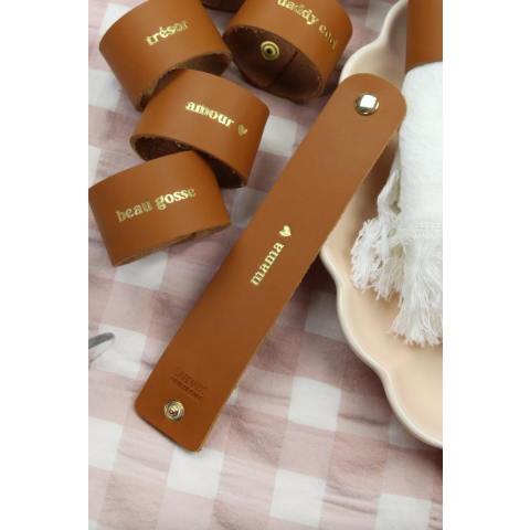 Rond de serviette en cuir - mama ❤