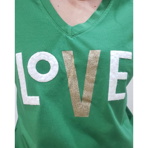 T-shirt LOVE épaule à coeurs