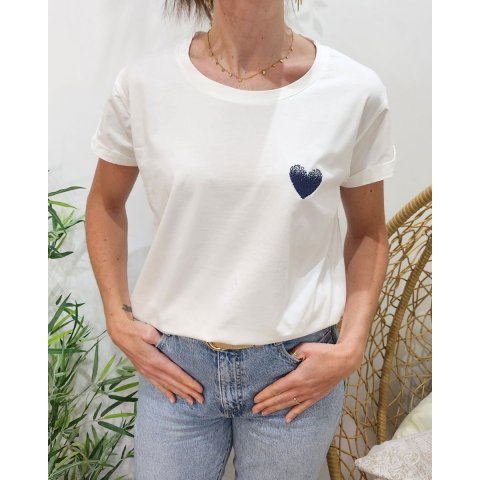 T-Shirt blanc broderie coeur dégradé